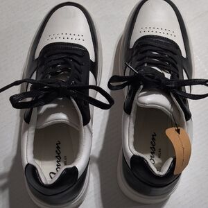 Men's Black and White Sneakers